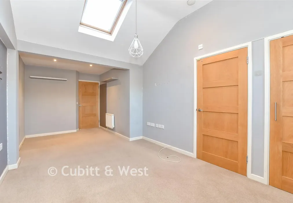Bedroom 2 - Bourne Close, Horndean, Waterlooville, Hampshire - Wards of Kent