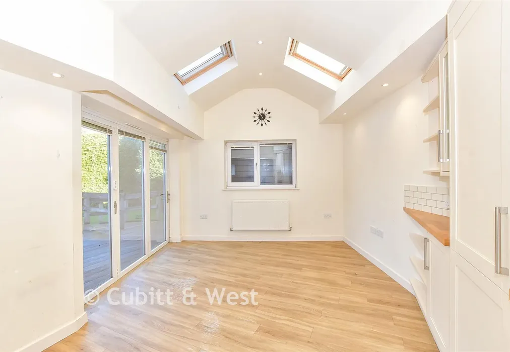 Dining Area - Bourne Close, Horndean, Waterlooville, Hampshire - Wards of Kent