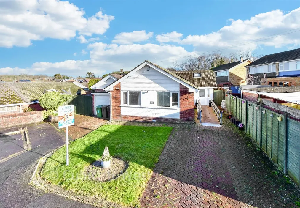 External (Web) 1 - Bourne Close, Horndean, Waterlooville, Hampshire - Wards of Kent