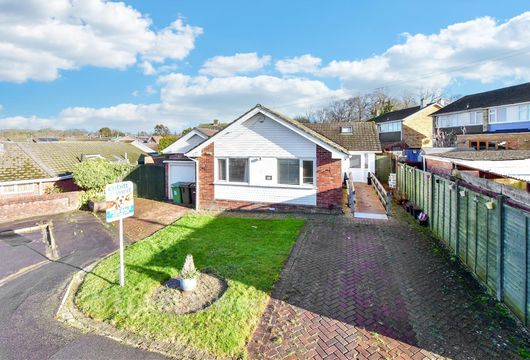 Bourne Close, Horndean, Waterlooville, Hampshire - Wards of Kent