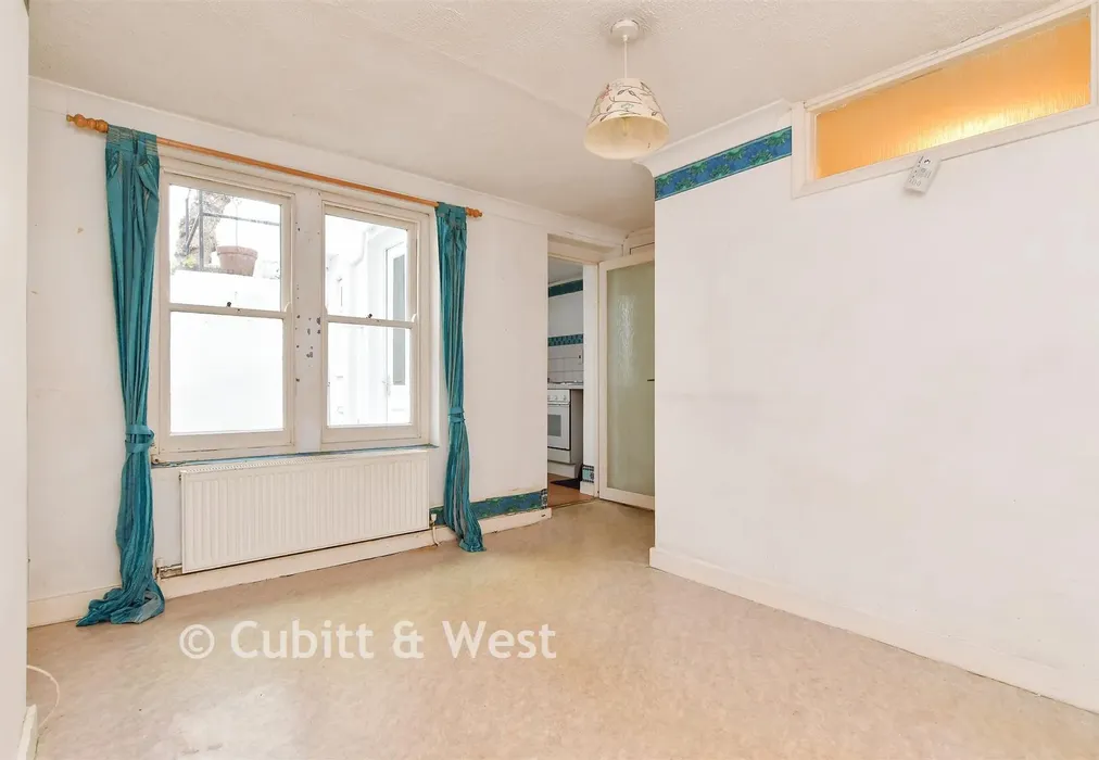 Lounge - Hampton Place, Brighton, East Sussex - Wards of Kent