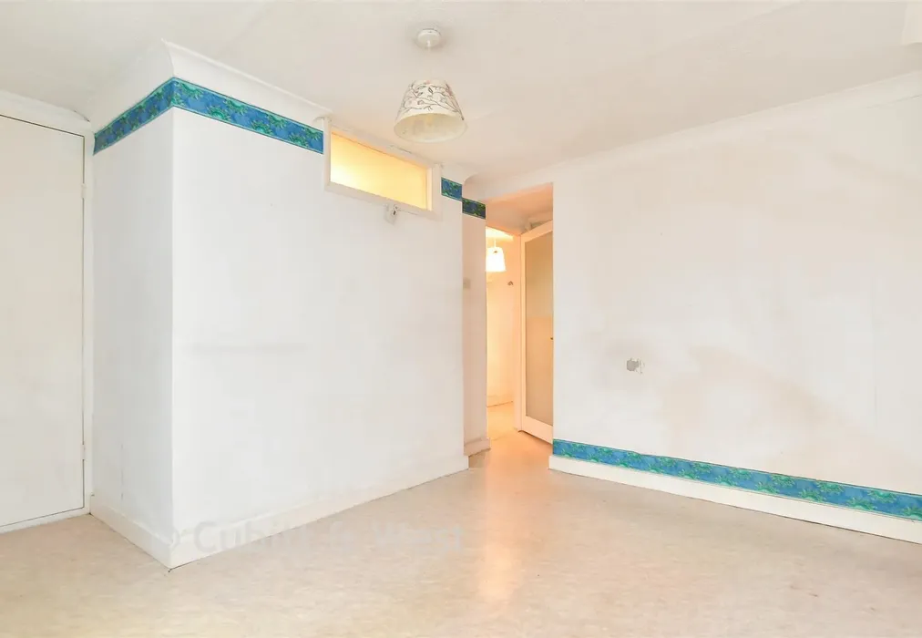 Lounge - Hampton Place, Brighton, East Sussex - Wards of Kent