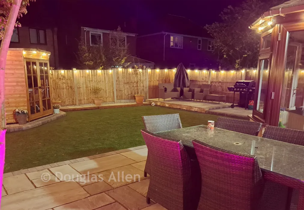 Evening - Hornbeam Way, Laindon, Basildon, Essex - Wards of Kent