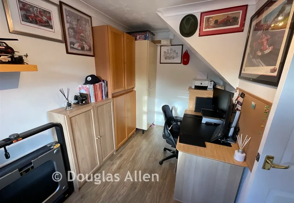 Downstairs Study - Hornbeam Way, Laindon, Basildon, Essex - Wards of Kent