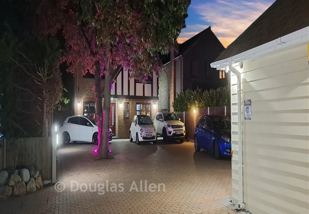 Night Time Front Shot - Hornbeam Way, Laindon, Basildon, Essex - Wards of Kent