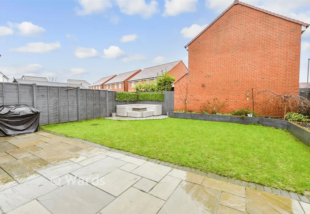 Rear Garden - Cornflower Avenue, Hythe, Kent - Wards of Kent