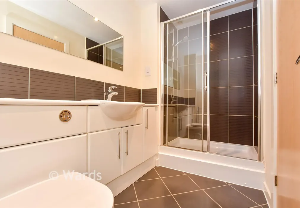 En-Suite Shower Room - Sherwood Avenue, Larkfield, Aylesford, Kent - Wards of Kent