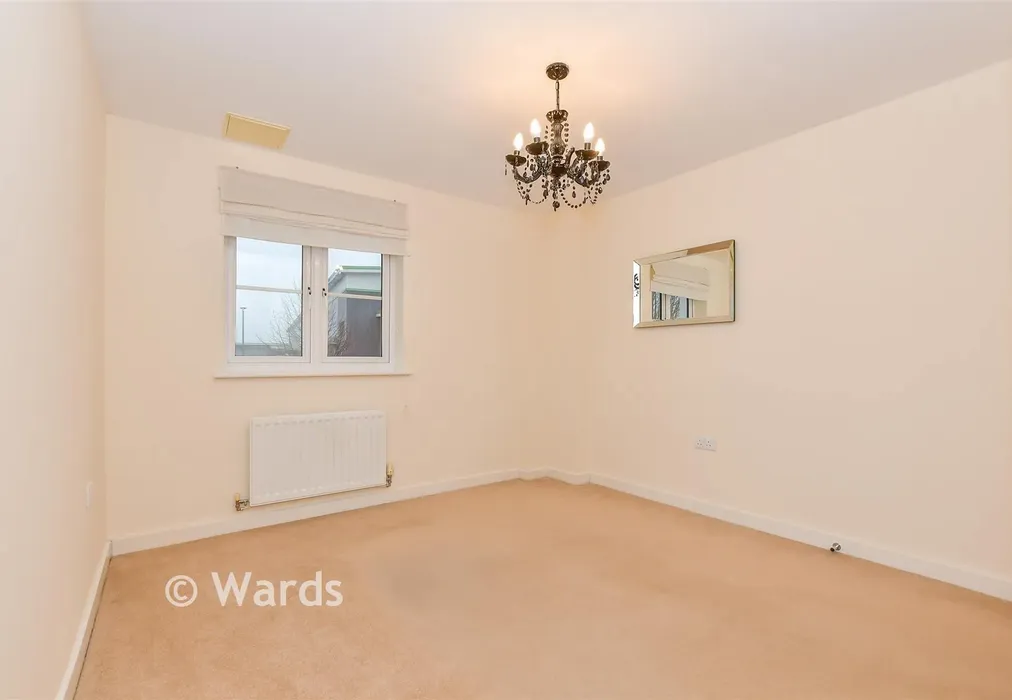 Bedroom 2 - Sherwood Avenue, Larkfield, Aylesford, Kent - Wards of Kent