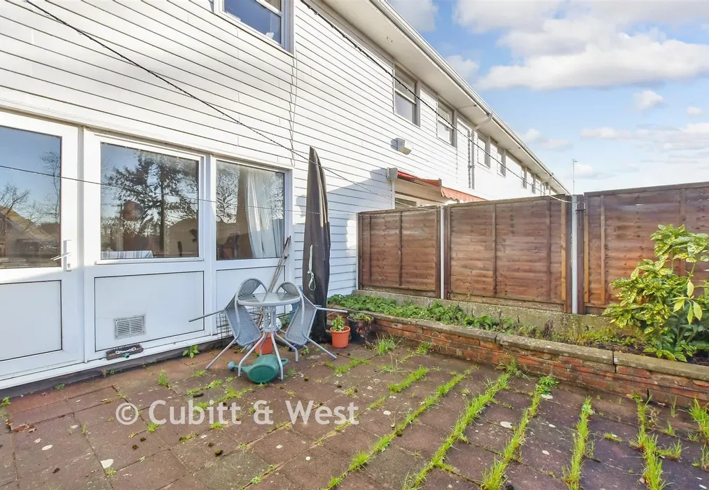 Rear Garden - High Street, Cranleigh, Surrey - Wards of Kent