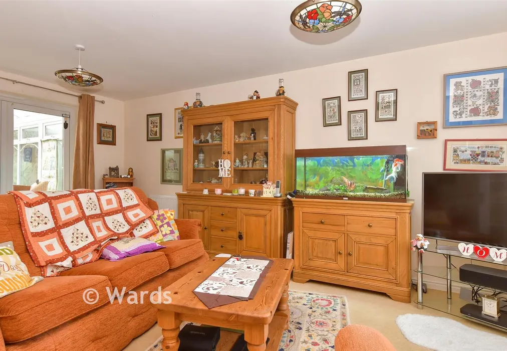 Lounge - Brambles Close, Minster-On-Sea, Sheerness, Kent - Wards of Kent