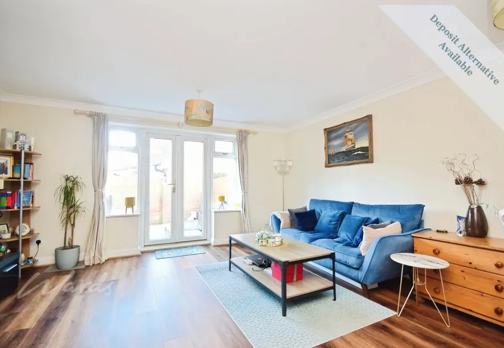 Lounge - Manor Road Deal CT14 - Wards of Kent