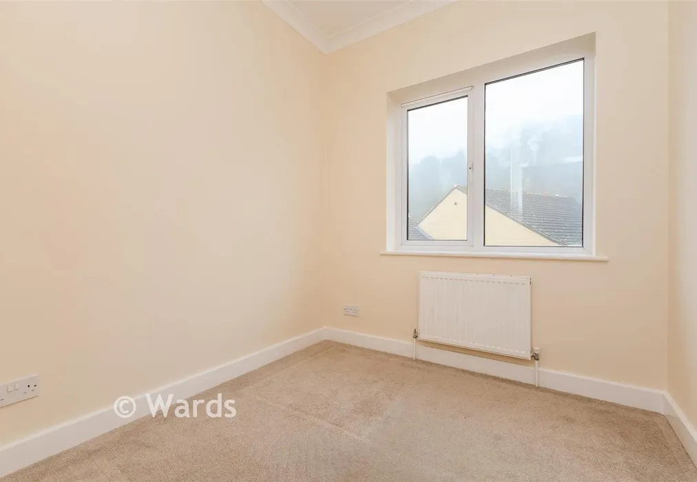 Bedroom 3 - Valetta Way, The Esplanade, Rochester, Kent - Wards of Kent