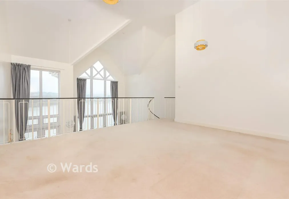Bedroom 1 - Valetta Way, The Esplanade, Rochester, Kent - Wards of Kent