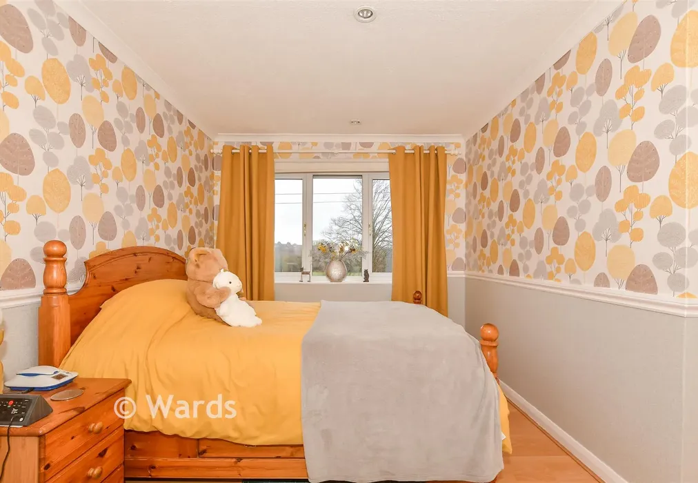 Bedroom 1 - Thanington Road, Canterbury, Kent - Wards of Kent
