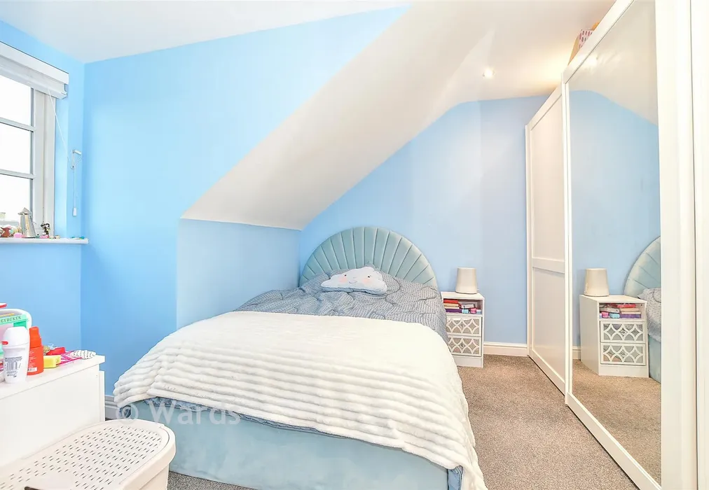 Bedroom 2 - Holdstock Road, Tenterden, Kent - Wards of Kent