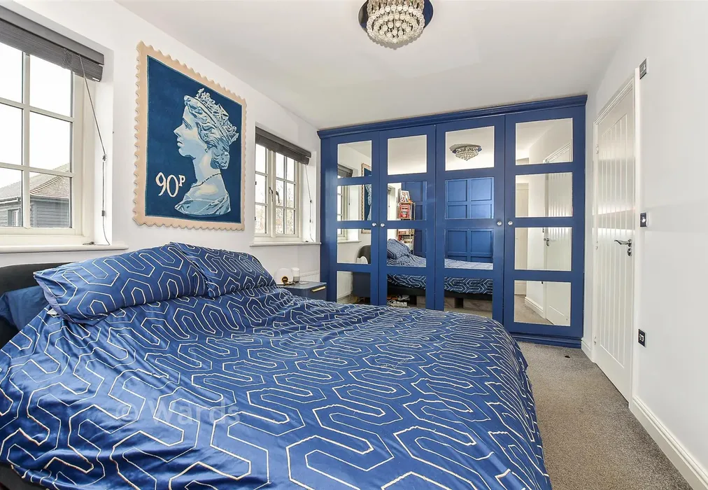 Bedroom 1 - Holdstock Road, Tenterden, Kent - Wards of Kent