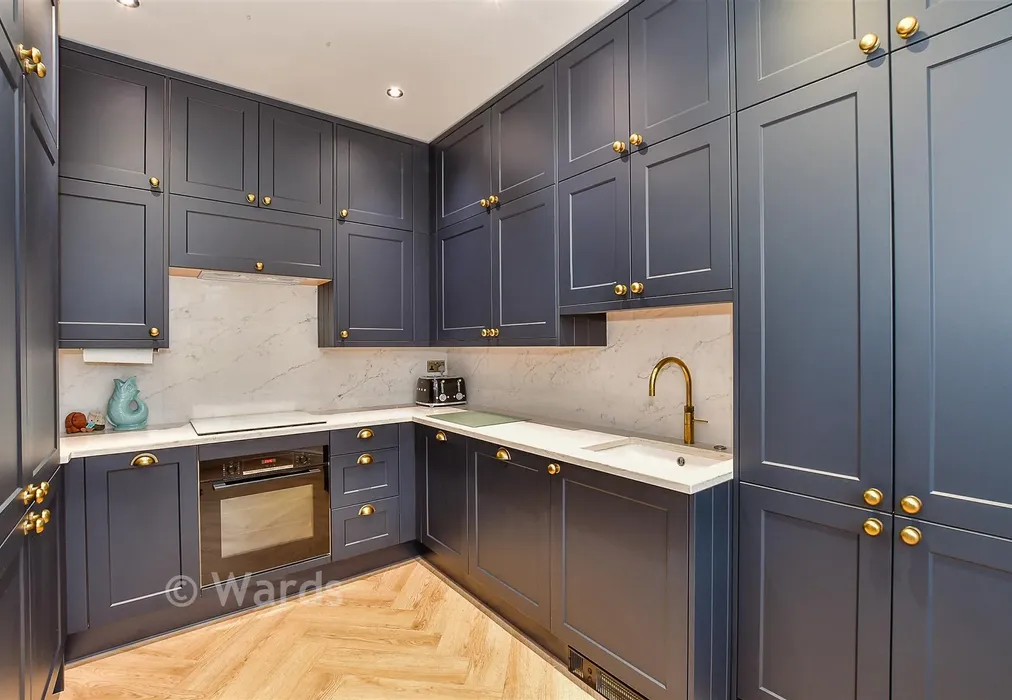 Kitchen - Holdstock Road, Tenterden, Kent - Wards of Kent