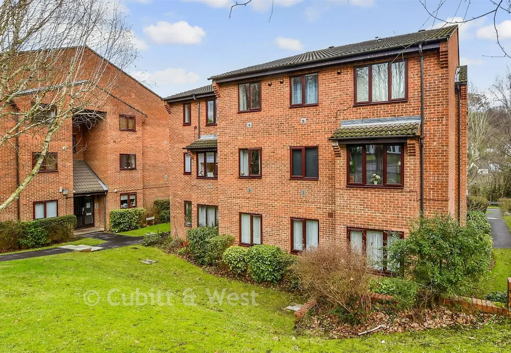 External (Web) - Bader Close, Kenley, Surrey - Wards of Kent