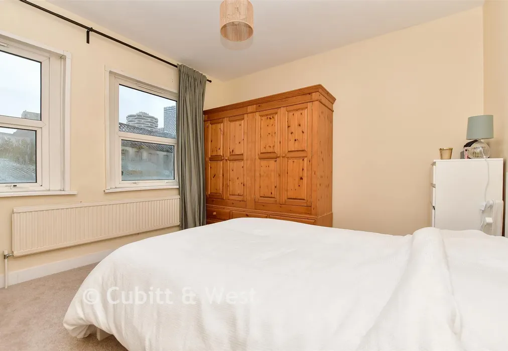 Bedroom 2 - Oval Road, Croydon, Surrey - Wards of Kent