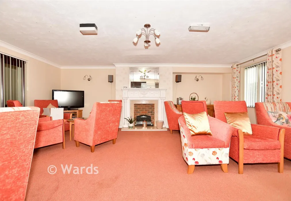 Communal lounge - Bartholomew Street, Hythe, Kent - Wards of Kent