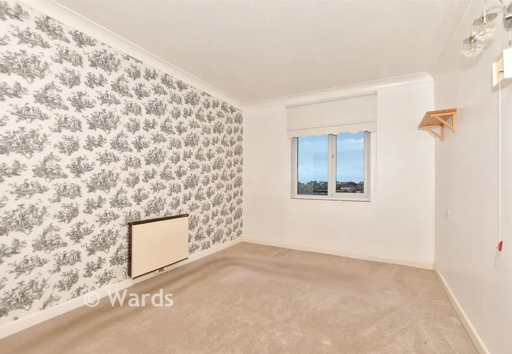 Bedroom - Bartholomew Street, Hythe, Kent - Wards of Kent