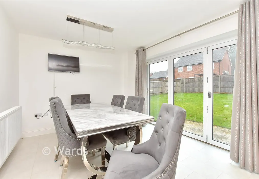 Kitchen/Diner - Brickmakers Way, Hempstead, Gillingham, Kent - Wards of Kent
