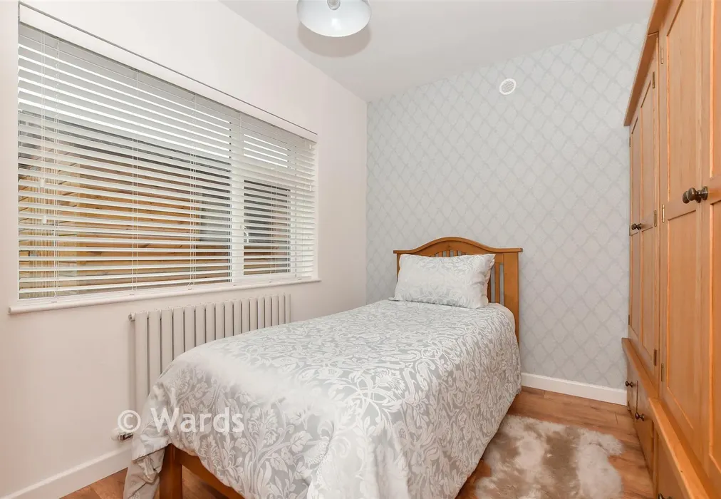 Bedroom 3 - The Fairway, Littlestone, Kent - Wards of Kent