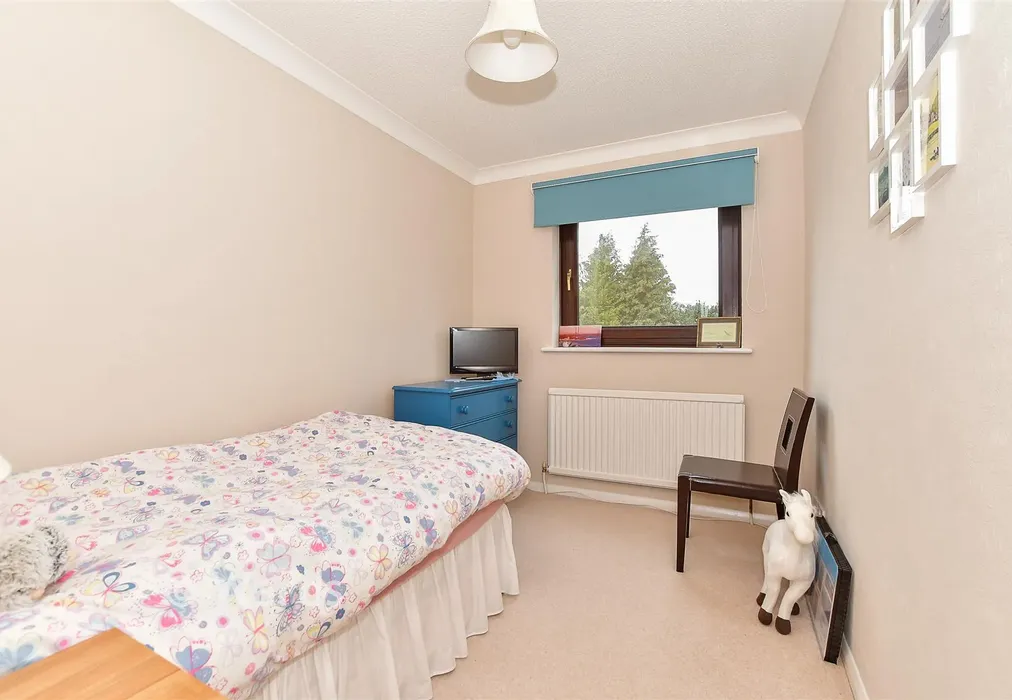 Bedroom 3 - Beacon Walk, Tenterden, Kent - Wards of Kent