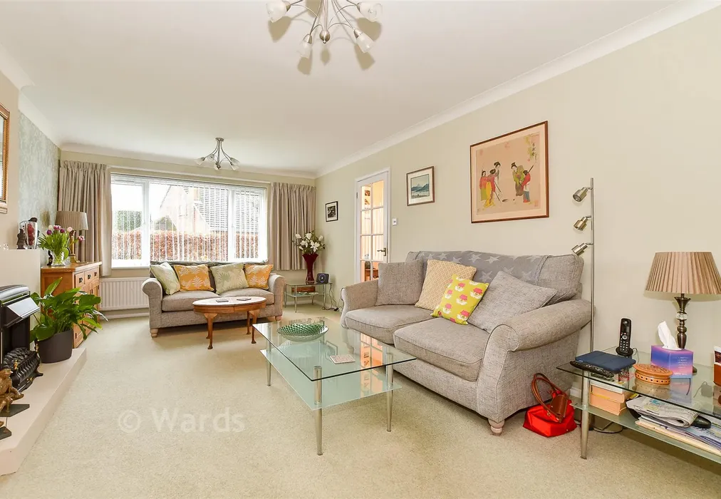 Lounge - Beacon Walk, Tenterden, Kent - Wards of Kent