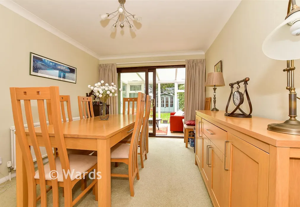 Dining Room - Beacon Walk, Tenterden, Kent - Wards of Kent
