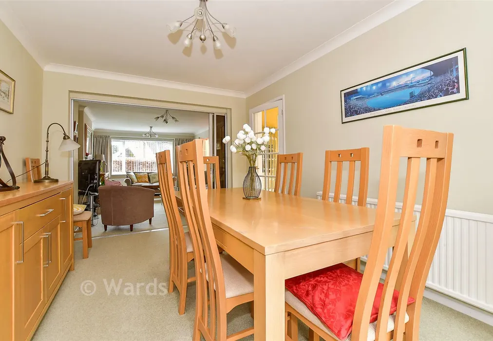 Dining Room - Beacon Walk, Tenterden, Kent - Wards of Kent