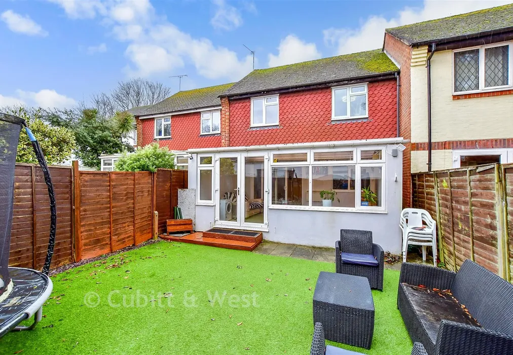 Rear Garden - Bersted Street, Bognor Regis, West Sussex - Wards of Kent