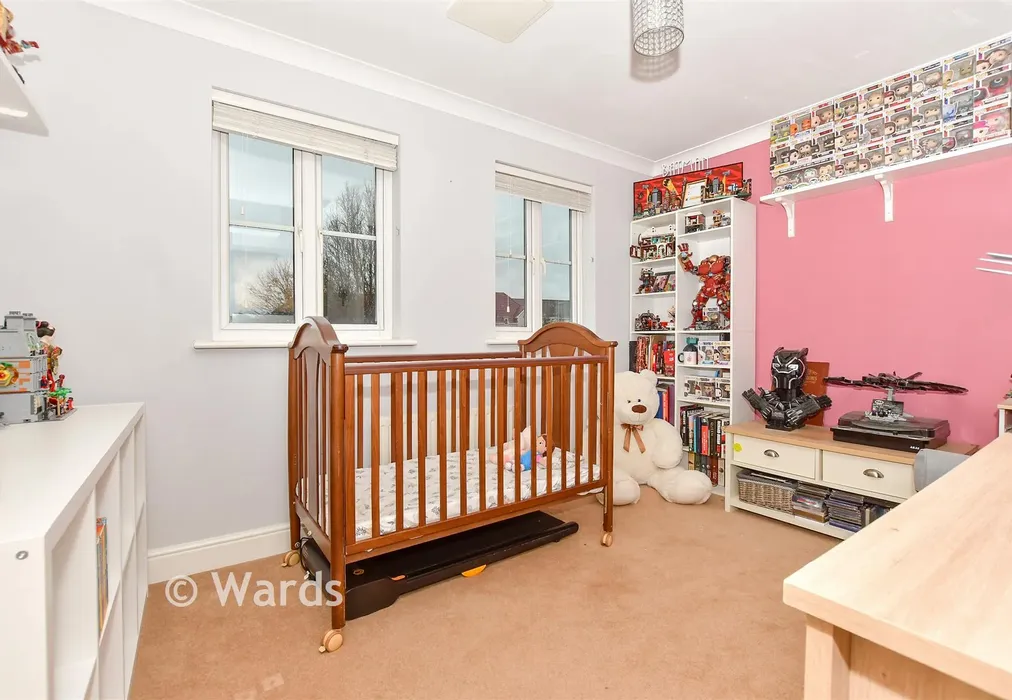 Bedroom 2 - Mercer Close, Larkfield, Kent - Wards of Kent