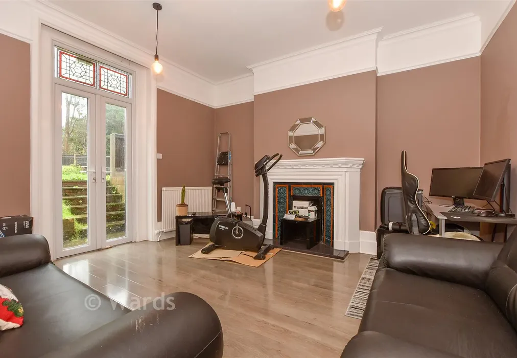 Dining Room - Park Avenue, Dover, Kent - Wards of Kent