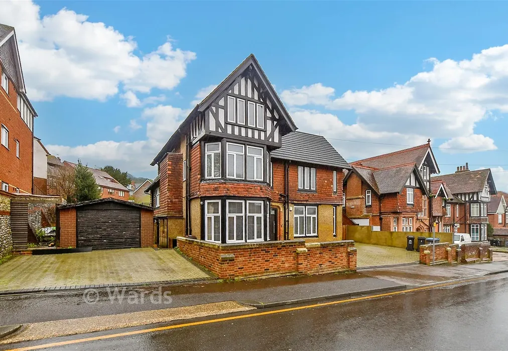 External Front Web... - Park Avenue, Dover, Kent - Wards of Kent