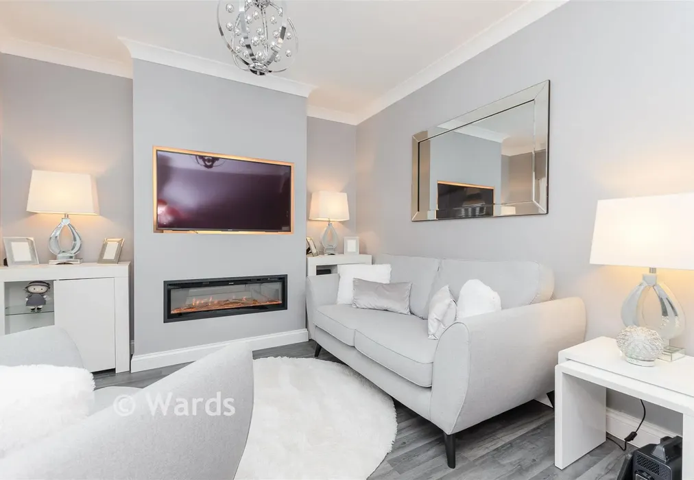 Lounge - Glencoe Road, Chatham, Kent - Wards of Kent