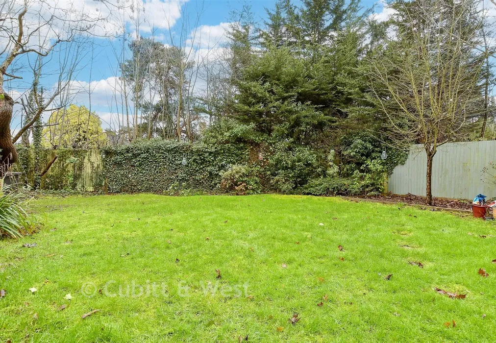 Rear Garden - West Meads, Horley, Surrey - Wards of Kent