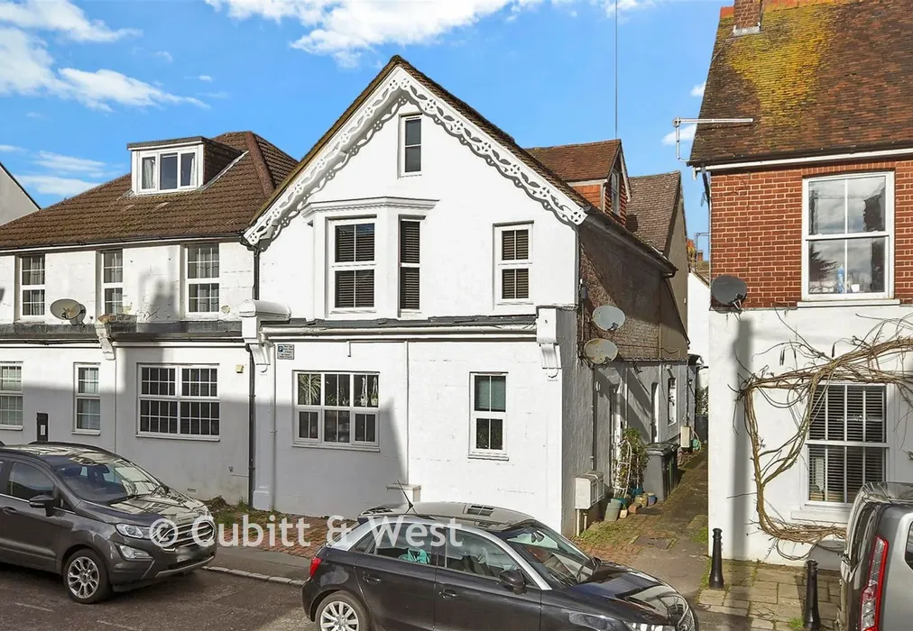 Front - Framfield Road, Uckfield, East Sussex - Wards of Kent