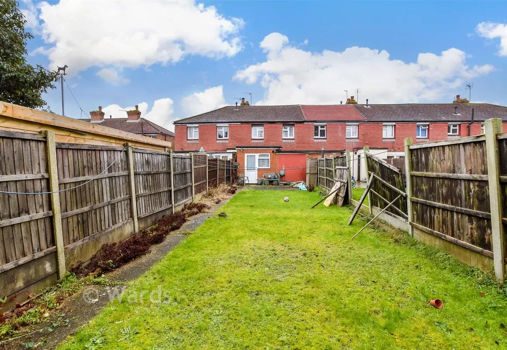 Rear Elevation - Mangravet Avenue, Maidstone, Kent - Wards of Kent