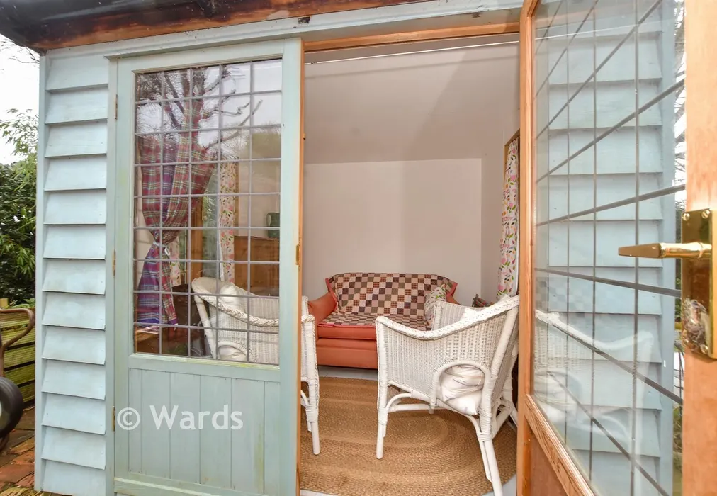 Workshop/Outbuildings - Church Road, Hythe, Kent - Wards of Kent