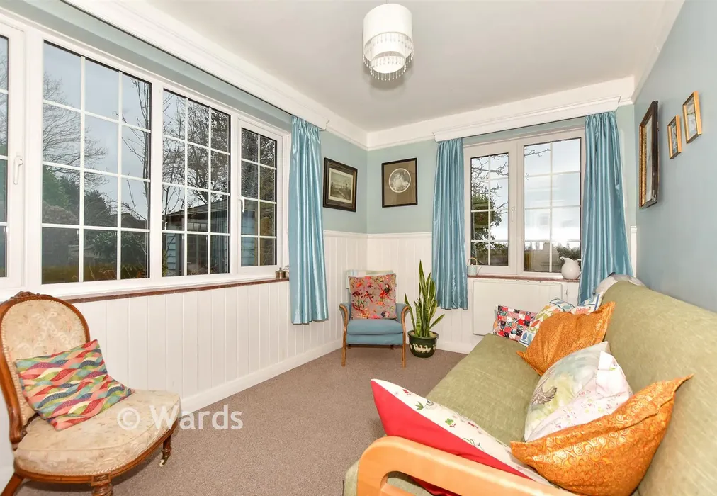 Bedroom 2 - Church Road, Hythe, Kent - Wards of Kent