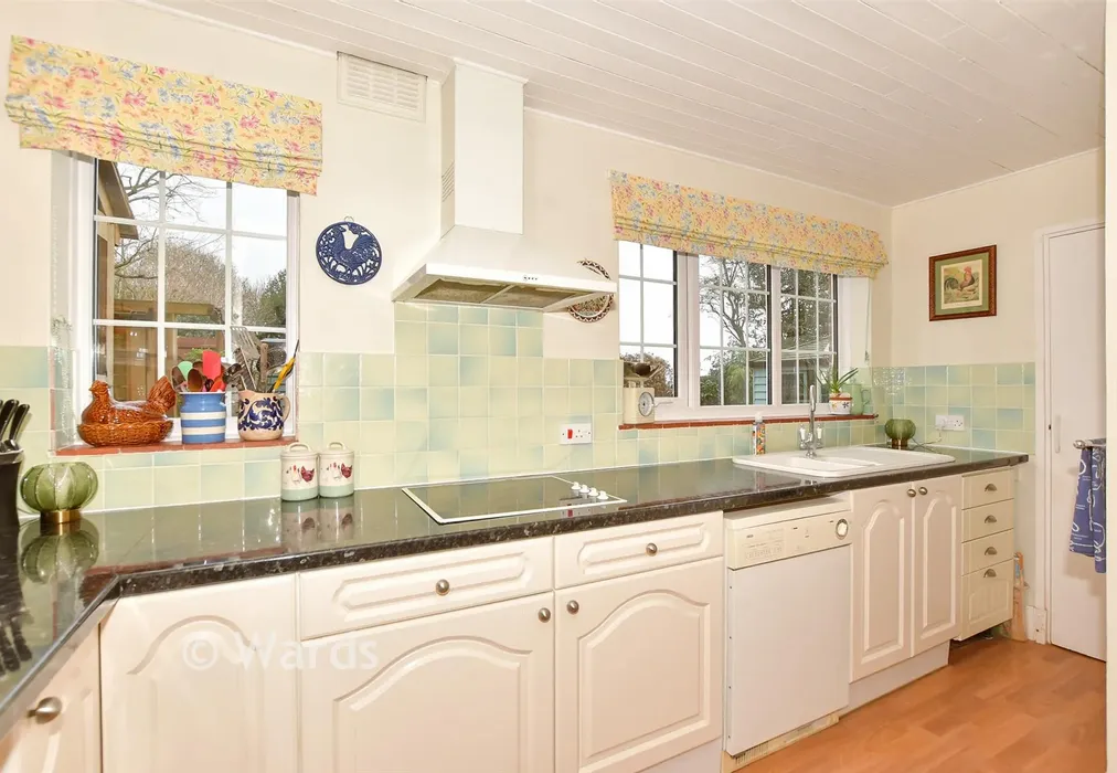 Kitchen - Church Road, Hythe, Kent - Wards of Kent