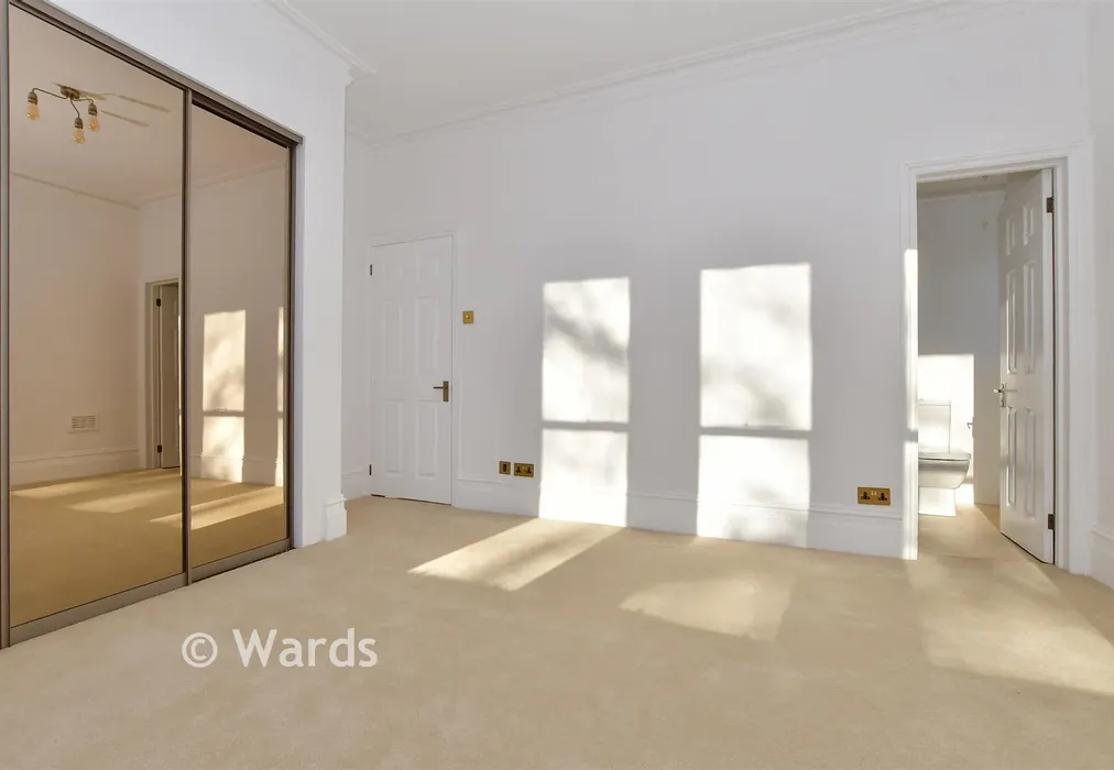 Bedroom 1 - London Road, Canterbury, Kent - Wards of Kent