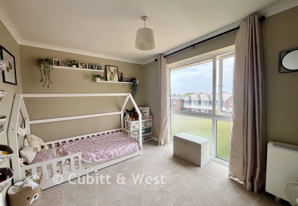 Bedroom 2 - St. Flora's Road, Littlehampton, West Sussex - Wards of Kent