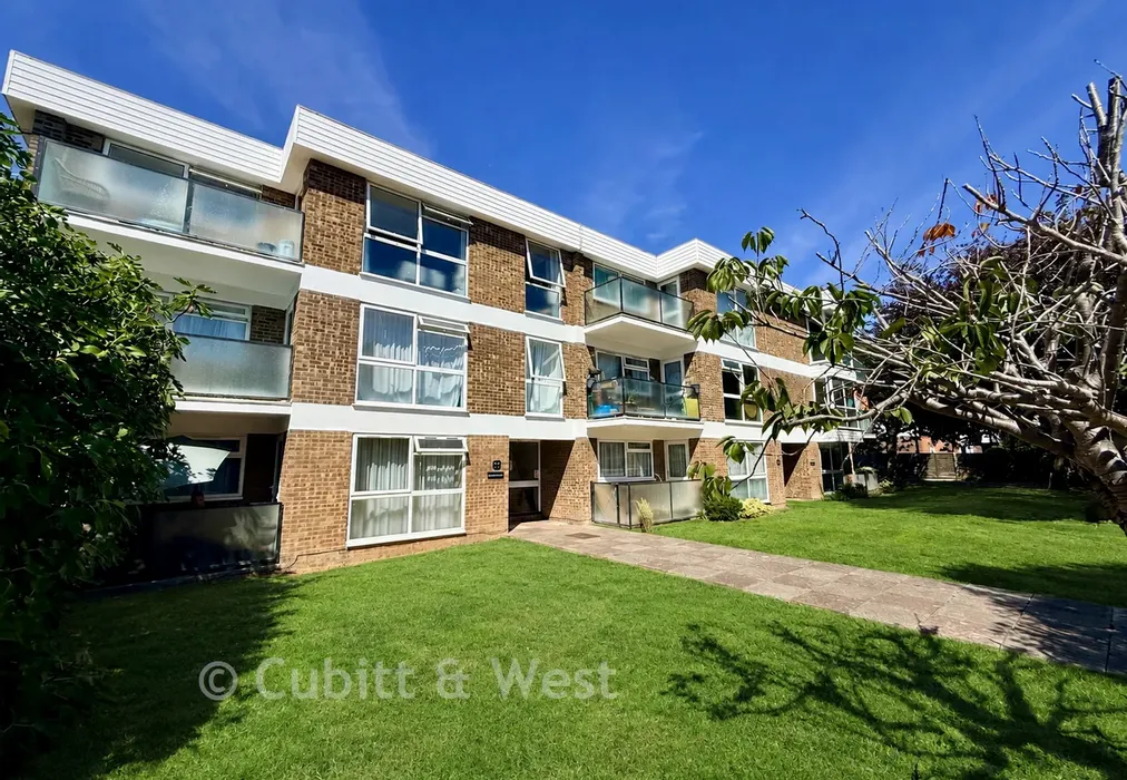 External - St. Flora's Road, Littlehampton, West Sussex - Wards of Kent