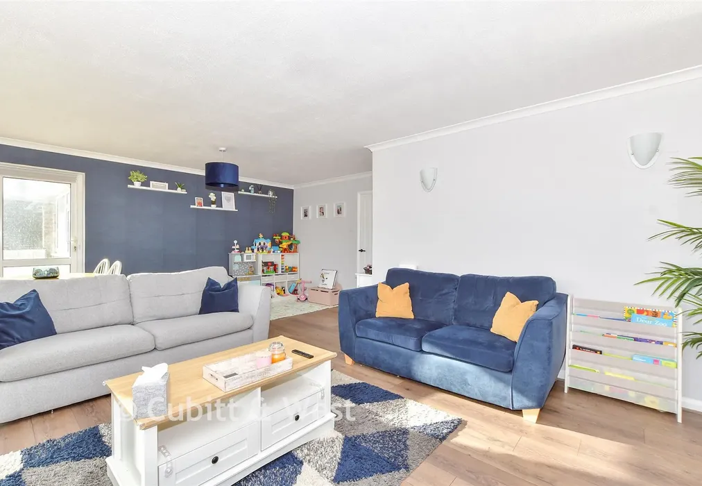 Lounge/Diner - St. Flora's Road, Littlehampton, West Sussex - Wards of Kent