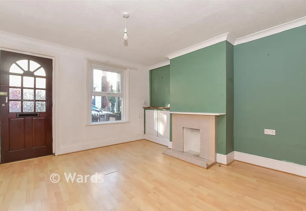 Lounge - Woodside Road, Tonbridge, Kent - Wards of Kent