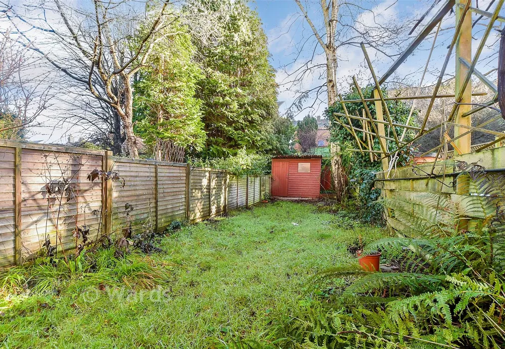 Rear Garden - Woodside Road, Tonbridge, Kent - Wards of Kent