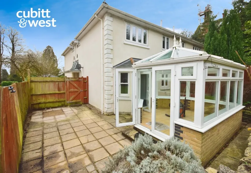 f47b4448-DSC_5214 - Raglan Road Reigate RH2 - Wards of Kent