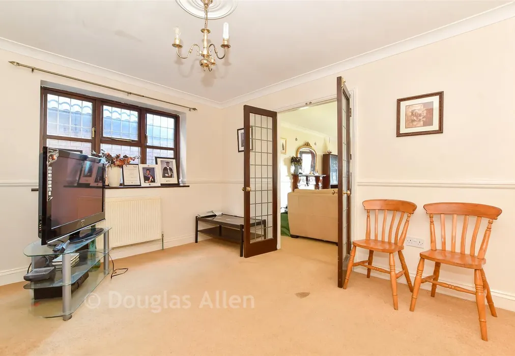 Dining Room - Westlake Avenue, Bowers Gifford, Basildon, Essex - Wards of Kent
